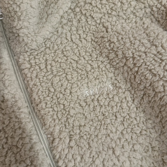 Skims Cropped Jacket - Picture 2 of 3